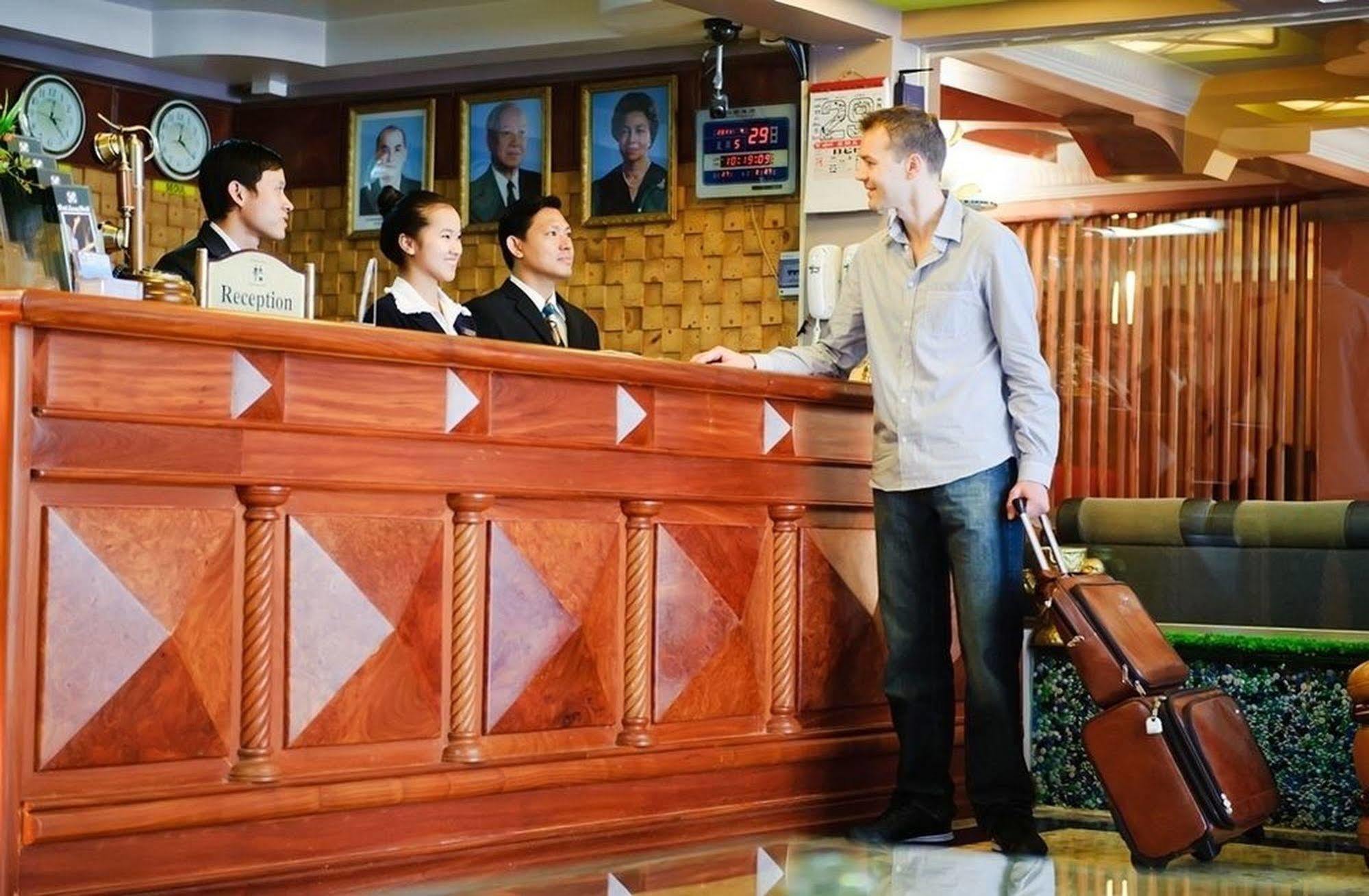 Hotel Luxury World Phnom Penh Ngoại thất bức ảnh