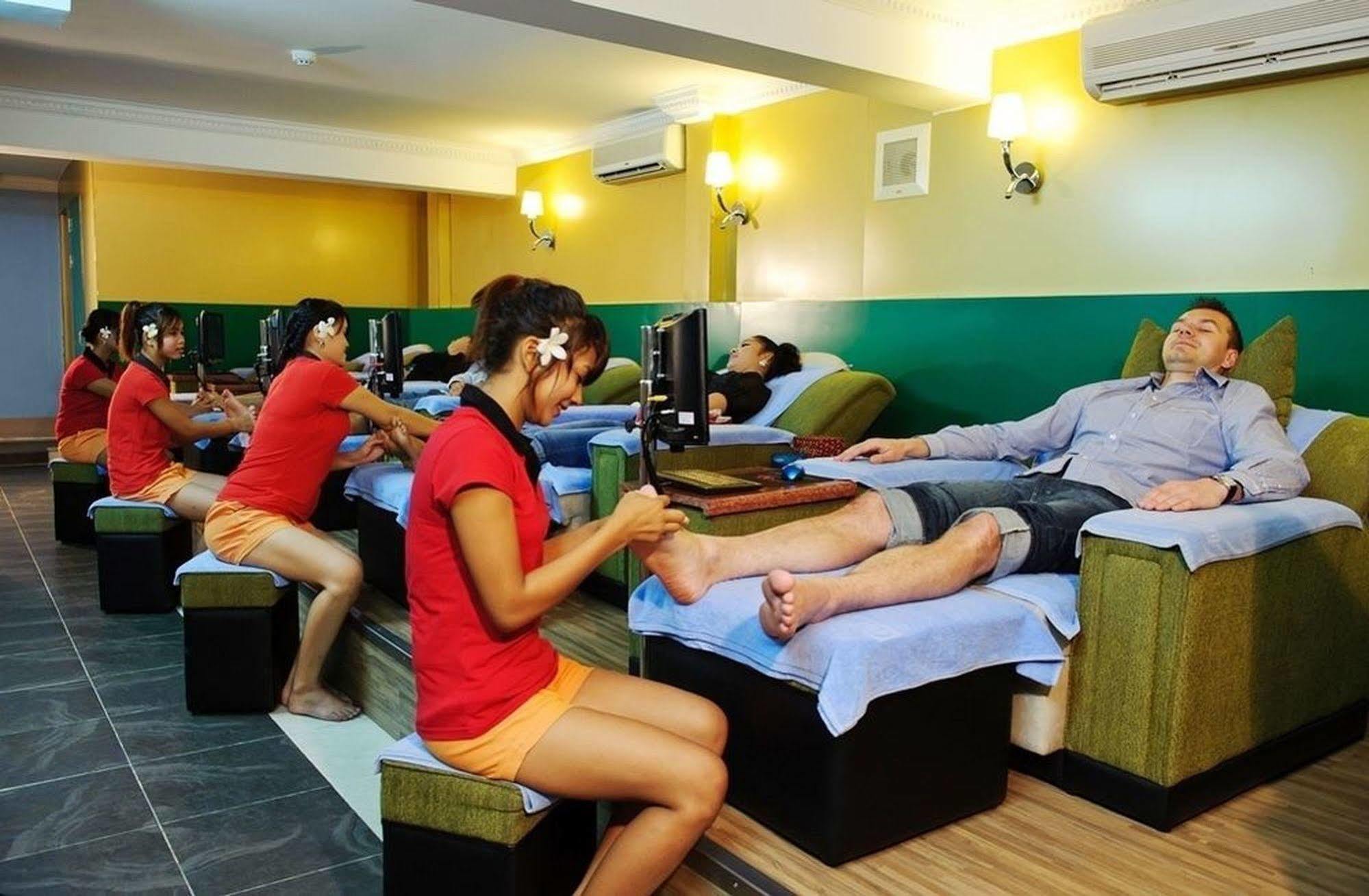 Hotel Luxury World Phnom Penh Ngoại thất bức ảnh